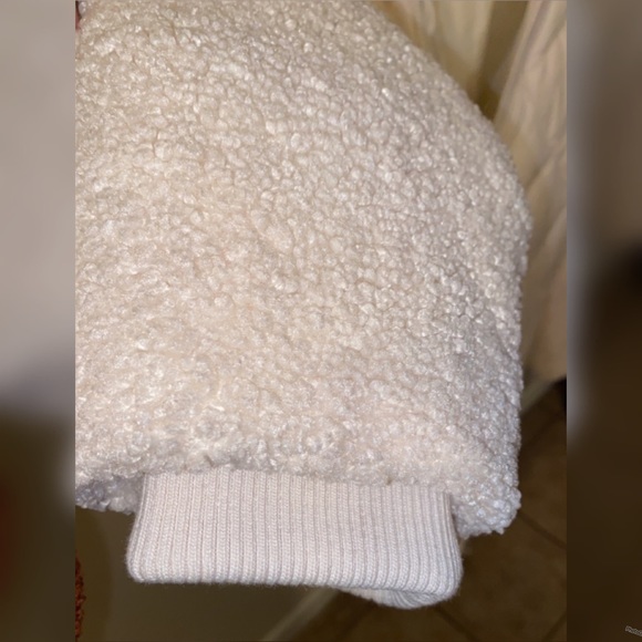 Koolaburra by UGG winter jacket size XL - Picture 3 of 11